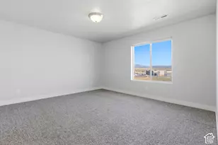 699 E Ryegrass Dr N, Eagle Mountain, UT 84005 - Photo 10
