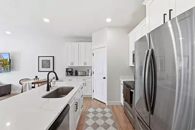 1162 N 550 W #113, Tooele, UT 84074 - Photo 10