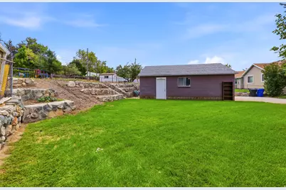 2983 S Orchard Dr, Bountiful, UT 84010 - Photo 32