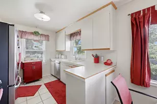 2983 S Orch Dr, Bountiful, UT 84010 - Photo 10