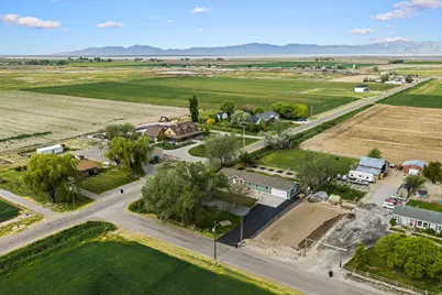 1605 N 6400 W, Corinne, UT 84307 - Photo 32