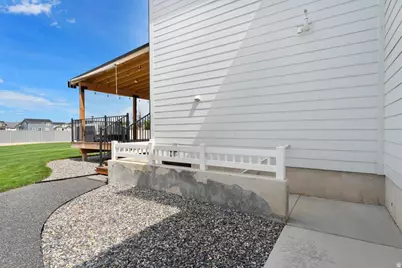 169 E Trail Rider Peak Dr, Eagle Mountain, UT 84005 - Photo 30
