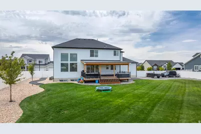 169 E Trail Rider Peak Dr, Eagle Mountain, UT 84005 - Photo 4