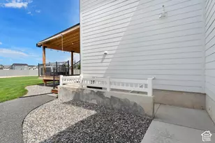169 E Trail Rider Peak Dr, Eagle Mountain, UT 84005 - Photo 30