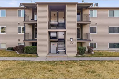 6129 S 1300 St E #T, Murray, UT 84121 - Photo 2