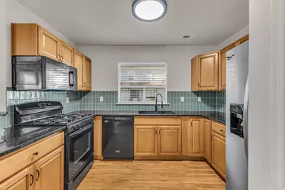 564 Sellwood Ct, Ogden, UT 84401 - Photo 12