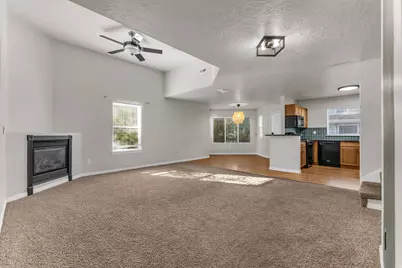 564 Sellwood Ct, Ogden, UT 84401 - Photo 4