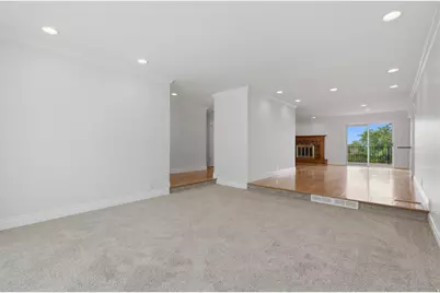 12 S Moss Dr E, Bountiful, UT 84010 - Photo 8