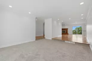 12 S Moss Dr E, Bountiful, UT 84010 - Photo 8