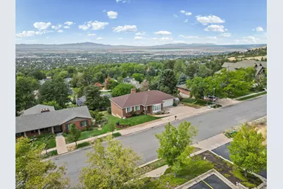 12 S Moss Dr E, Bountiful, UT 84010 - Photo 42