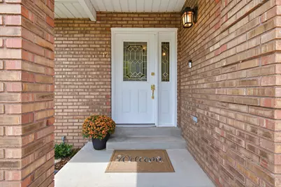 12 S Moss Dr E, Bountiful, UT 84010 - Photo 4