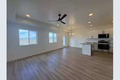 4348 W 1825 N #103, West Point, UT 84015 - Photo 4