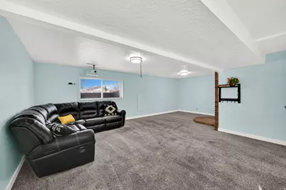 7213 W Westpark Ave, Magna, UT 84044 - Photo 6