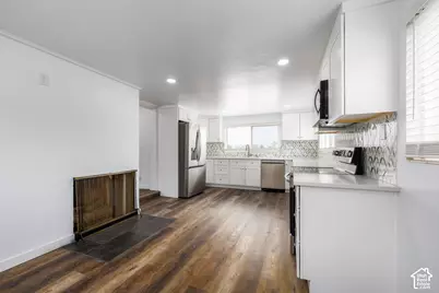 1285 N 900 E, Bountiful, UT 84010 - Photo 12