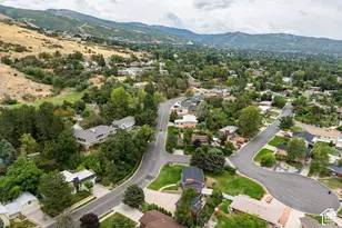 1285 N 900 E, Bountiful, UT 84010 - Photo 30