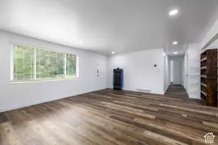 1285 N 900 E, Bountiful, UT 84010 - Photo 10