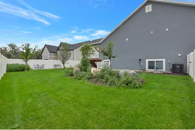 2111 W 1975 N, Farr West, UT 84404 - Photo 24