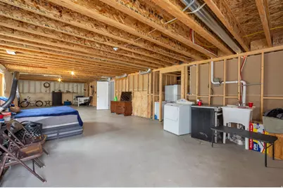 2111 W 1975 N, Farr West, UT 84404 - Photo 20