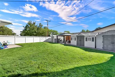 3828 S 2050 W, Roy, UT 84067 - Photo 28