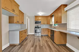 3828 S 2050 W, Roy, UT 84067 - Photo 8