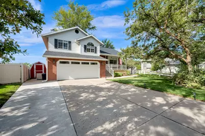 2134 E 3000 N, Layton, UT 84040 - Photo 36