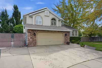 1041 W Covewood Pl, West Jordan, UT 84088 - Photo 4