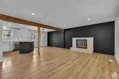 840 N 325 W, Bountiful, UT 84010 - Photo 6
