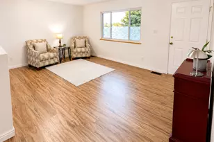 255 S Highland Dr, Santaquin, UT 84655 - Photo 4
