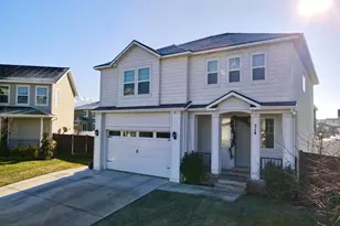 318 E 280 N, Vineyard, UT 84059 - Photo 2