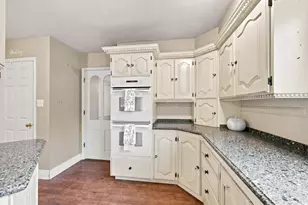 262 E Center St, Bountiful, UT 84010 - Photo 20