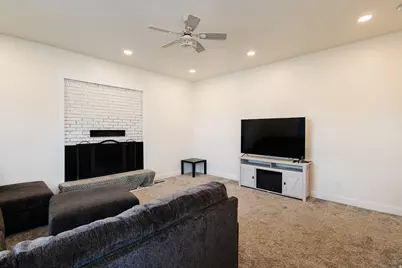 320 N Main, Centerfield, UT 84622 - Photo 10