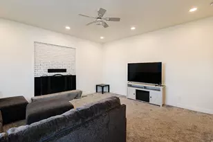 320 N Main, Centerfield, UT 84622 - Photo 10