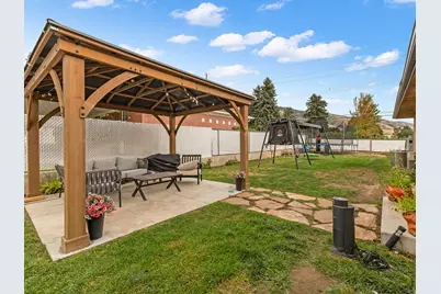 279 S 300 E, Brigham City, UT 84302 - Photo 22