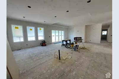 3272 N Mohawk Ln E, Provo, UT 84604 - Photo 8