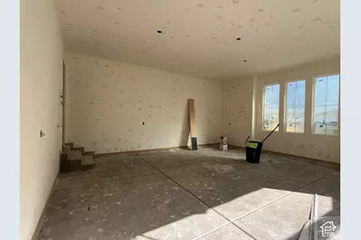 3272 N Mohawk Ln E, Provo, UT 84604 - Photo 16