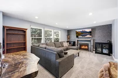 9280 S Laura Anne Way E, Sandy, UT 84094 - Photo 6