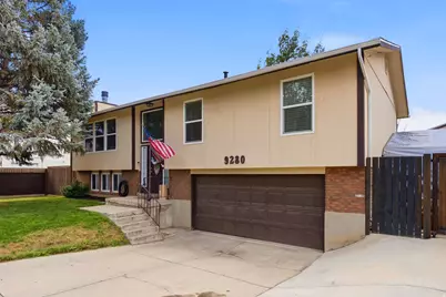 9280 S Laura Anne Way E, Sandy, UT 84094 - Photo 2