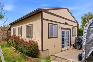 9280 S Laura Anne Way E, Sandy, UT 84094 - Photo 32
