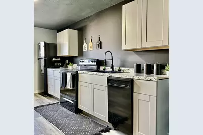 647 E 980 N, Tooele, UT 84074 - Photo 6