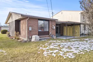 320 N 150 W, Logan, UT 84321 - Photo 22
