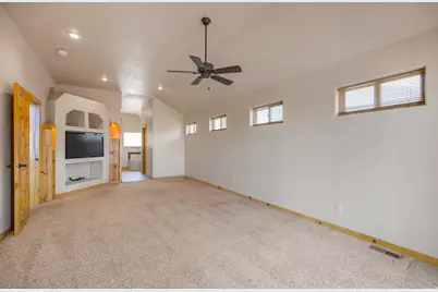 2012 S High Cedar Dr, Cedar City, UT 84720 - Photo 14
