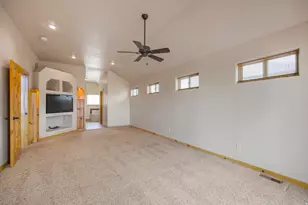2012 S High Cedar Dr, Cedar City, UT 84720 - Photo 14