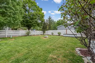 1025 N 300 W, Springville, UT 84663 - Photo 32