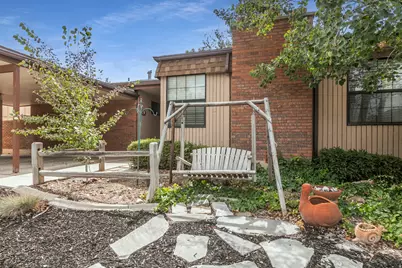 742 E Silver Shadow Dr, Murray, UT 84107 - Photo 4