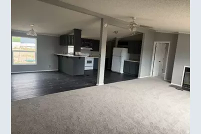 75 N 200 E, Huntington, UT 84528 - Photo 4