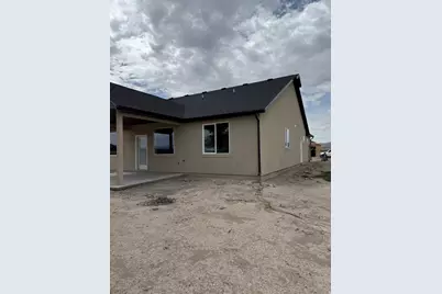 762 N 2450 W #4, Tremonton, UT 84337 - Photo 2