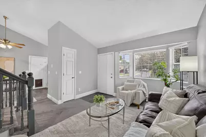 923 S Brookside Cir W, Ogden, UT 84404 - Photo 6