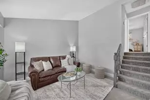 923 S Brookside Cir W, Ogden, UT 84404 - Photo 4