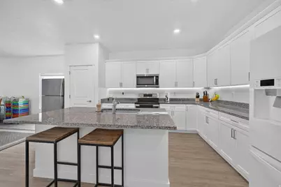 7394 Escalante Dr N, Eagle Mountain, UT 84005 - Photo 12