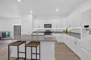 7394 Escalante Dr N, Eagle Mountain, UT 84005 - Photo 12